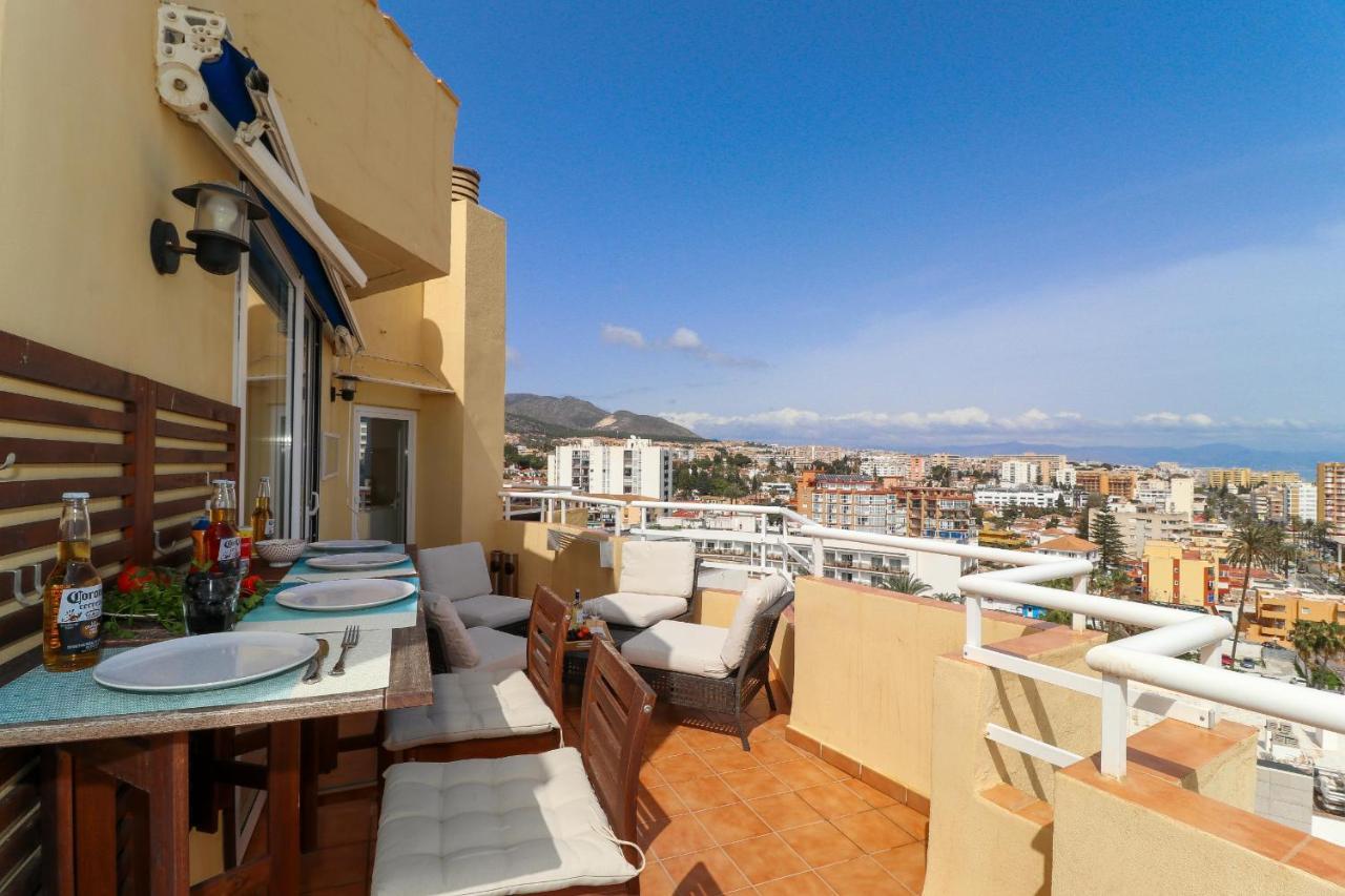 Penthouse With Panoramic Views - Puerto Marina Apartment