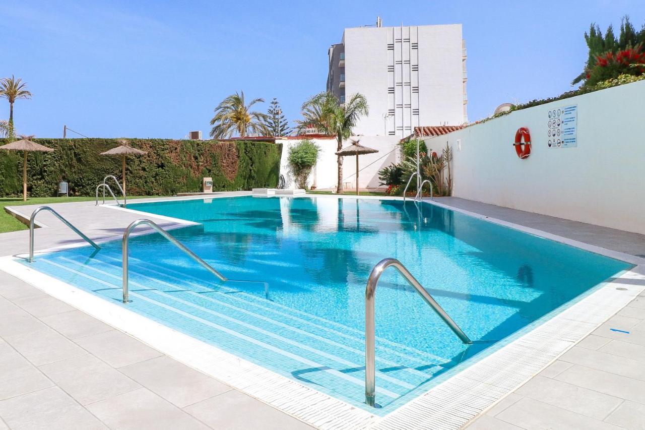 Penthouse With Panoramic Views - Puerto Marina *